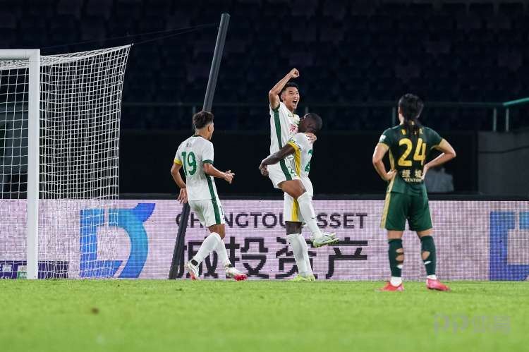  记者：北京国安前锋王子铭基本确定不去云南玉昆