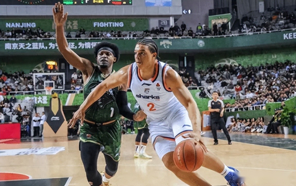  上海97-105同曦遭4坏消息！洛夫顿古德温均现弊端，卢伟执教糟！