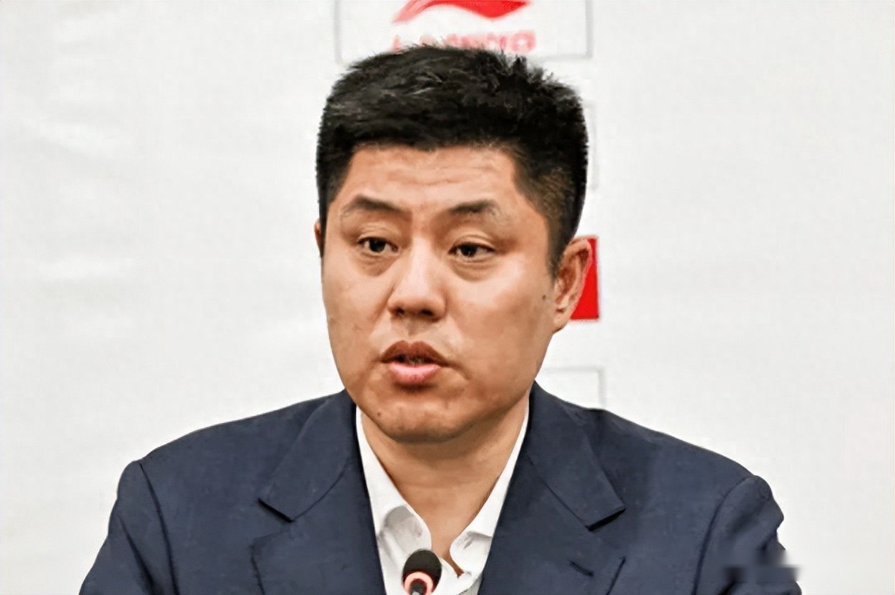 胜浙江发布会!潘江直指防守与篮板重要性,评价迪亚洛9个助攻!