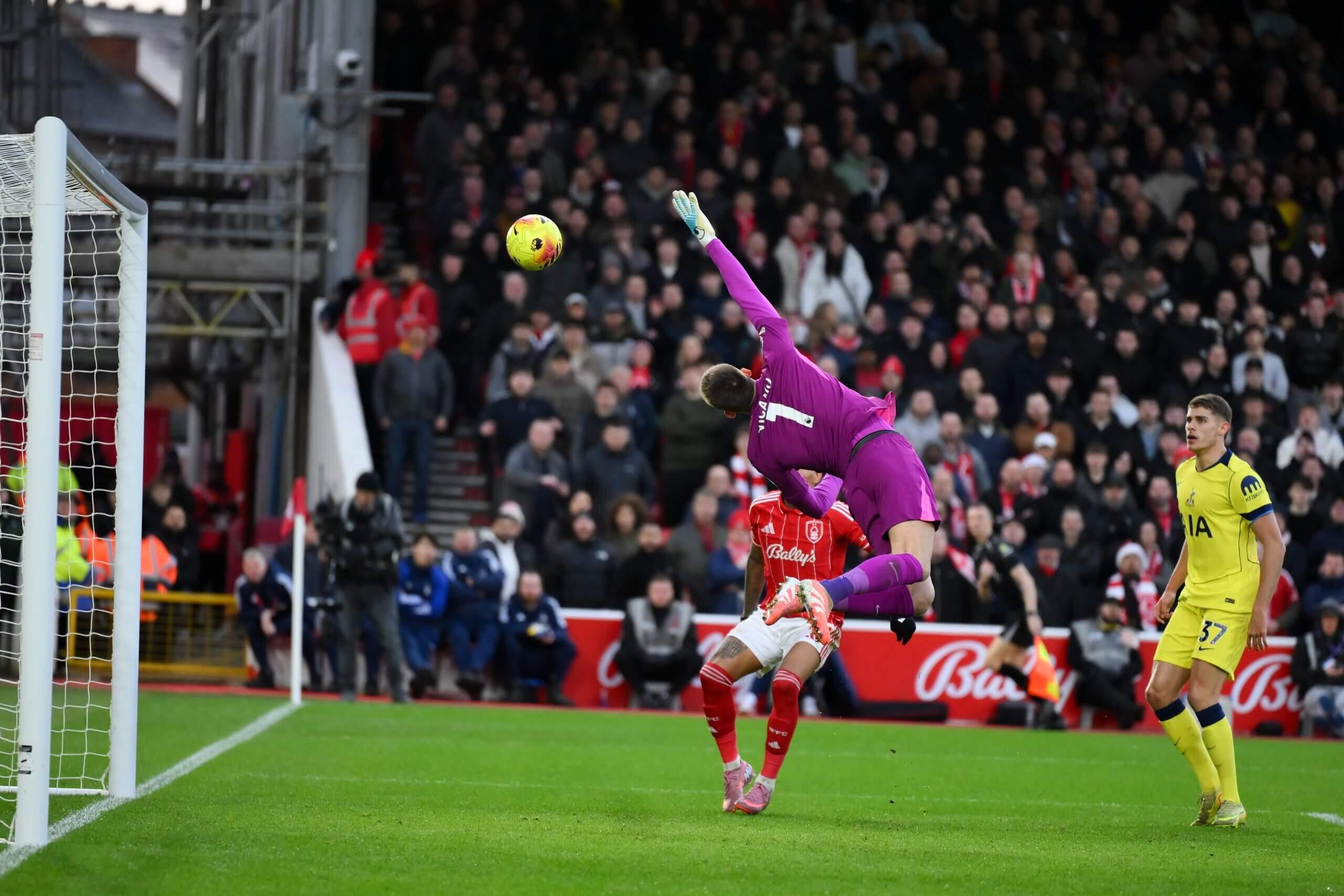 TA:维卡里奥绝非完美门将,但他也绝不是热刺最大的麻烦所在