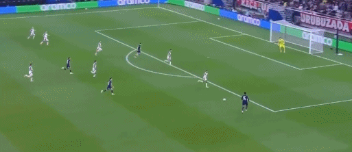  半场：巴黎1-0弗拉门戈，克瓦拉茨赫利亚破门，李刚仁伤退