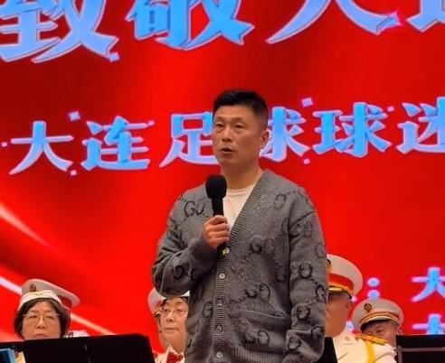 李国旭：俱乐部正积极运作引援；刘祝润？要看海港对他的规划