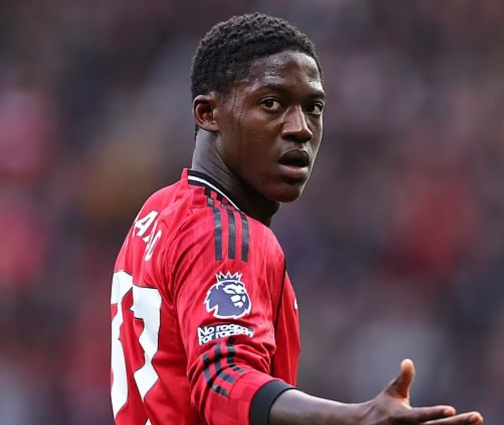 邮报：梅努和B费同一时间受伤，可能会影响他1月的租借事宜