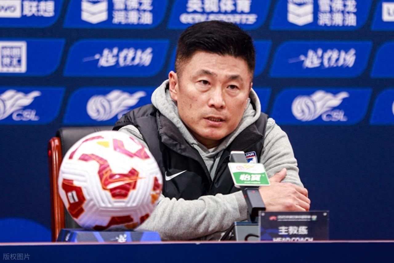 刘祝润下赛季能否留在大连英博，李国旭首次给出答案，引发热议