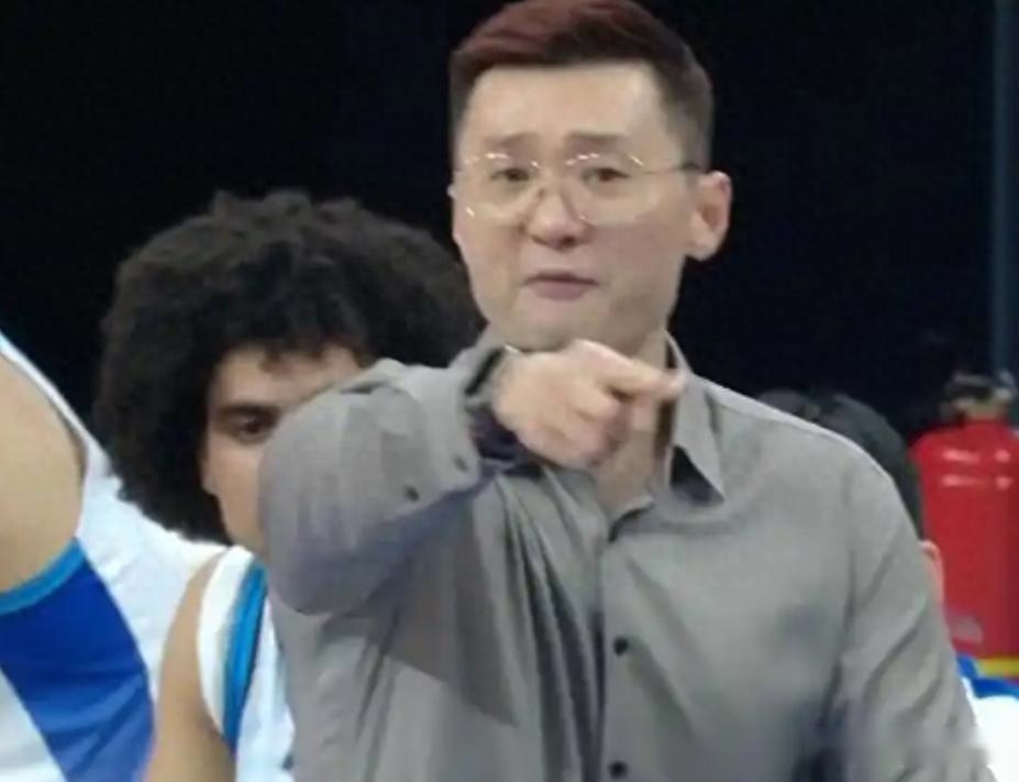 吉林92-86新疆遭4坏消息！防守拉胯，阿不都无地位，西尔扎提辣眼