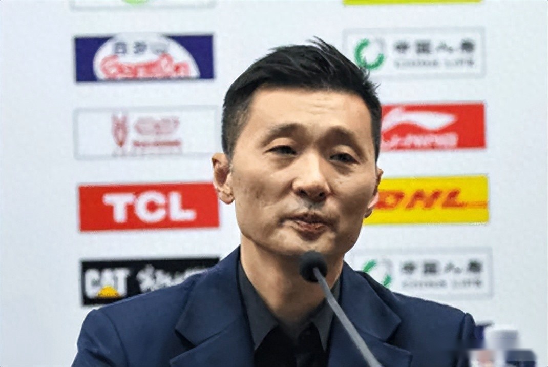  输吉林发布会！刘炜将防守甩锅纳托尔，不满篮板，西尔扎提谈失误