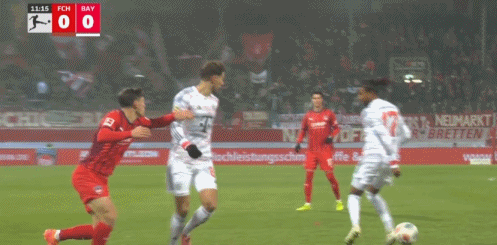 半场：拜仁2-0海登海姆，斯塔尼希奇、奥利塞破门