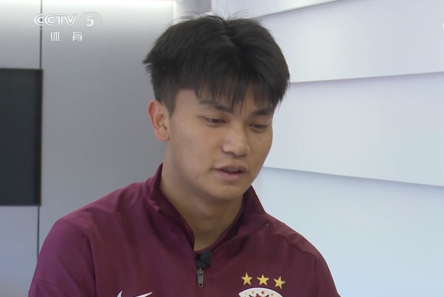 蒯纪闻：没想过今年能三级跳，未来还是想出国看看外面的足球