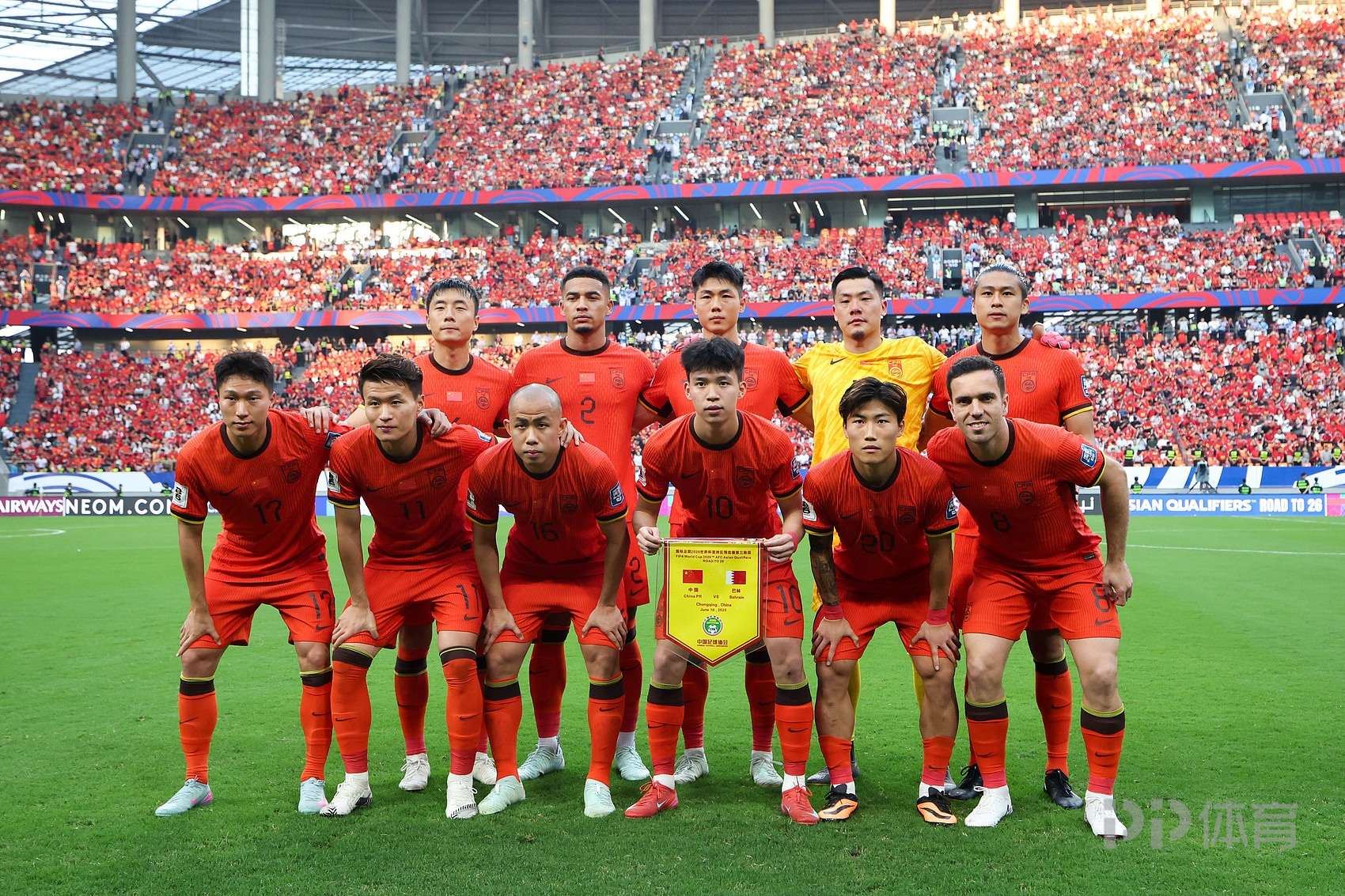 新华社撰文：2025年中国男足球员留洋欧洲观察