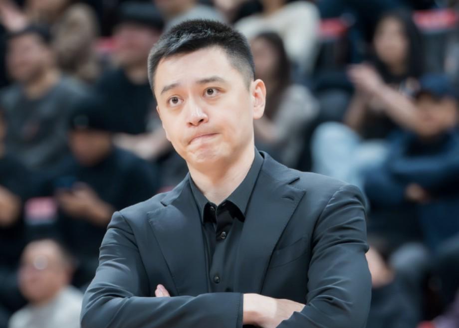 杨鸣:战广厦打到第三节我们已经失控,与对手还是有差距