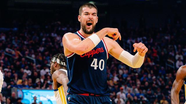 Shams:此前因踩到詹姆斯而扭伤脚踝的祖巴茨明日复出,期间快船6连胜