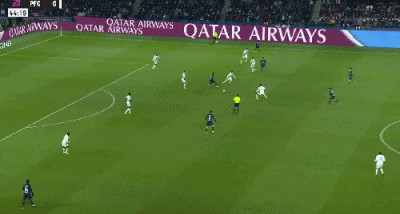 第45分钟，法比安-鲁伊斯助攻杜埃爆射破门，巴黎圣日耳曼1-0巴黎FC