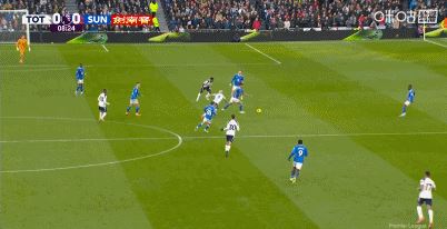 半场战报：热刺1-0桑德兰，范德芬助攻本-戴维斯垫射破门