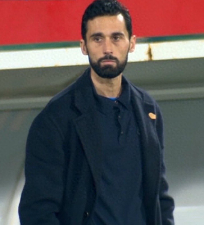 曝皇马寻找新主帅！阿韦洛亚首秀出局，签约1年半，夏窗或下课