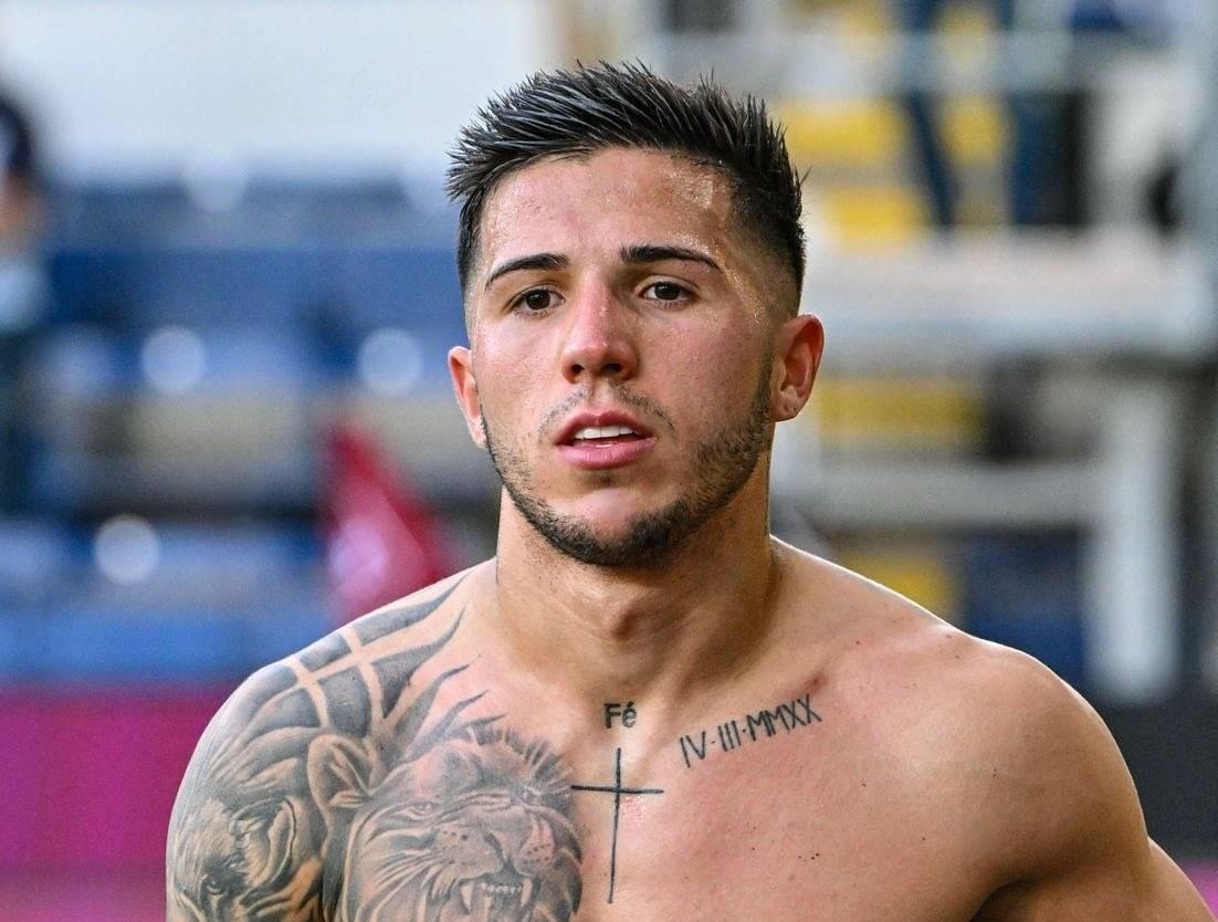 阿根廷记者：大巴黎对恩佐的兴趣是明确的，已进行非正式接触