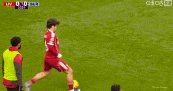 利物浦1-1伯恩利，维尔茨破门，索博斯洛伊失点