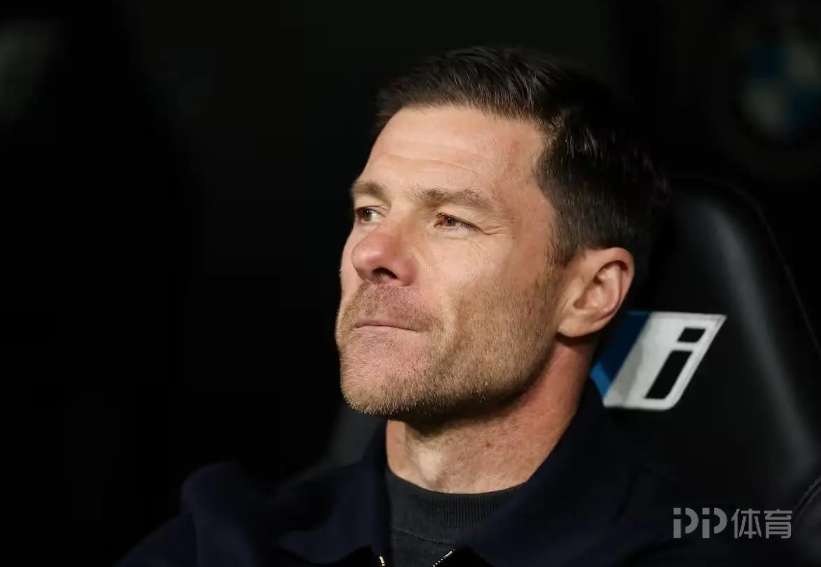 西媒：法兰克福解雇主帅后 想邀请阿隆索重回德甲执教球队