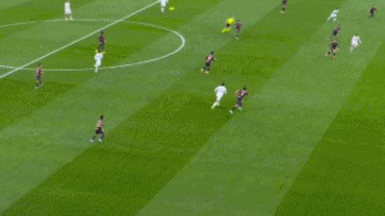 半场-皇马暂0-0莱万特 姆巴佩射门造险