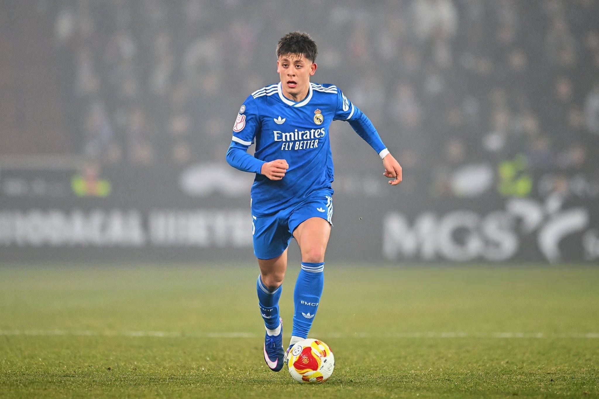  ESPN：阿森纳非常关注居莱尔，可能在夏窗采取行动