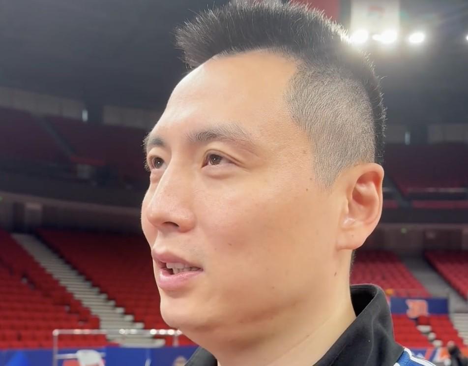 卢伟：我们还不是顶级强队要放平心态，张镇麟的表现数据说明一切