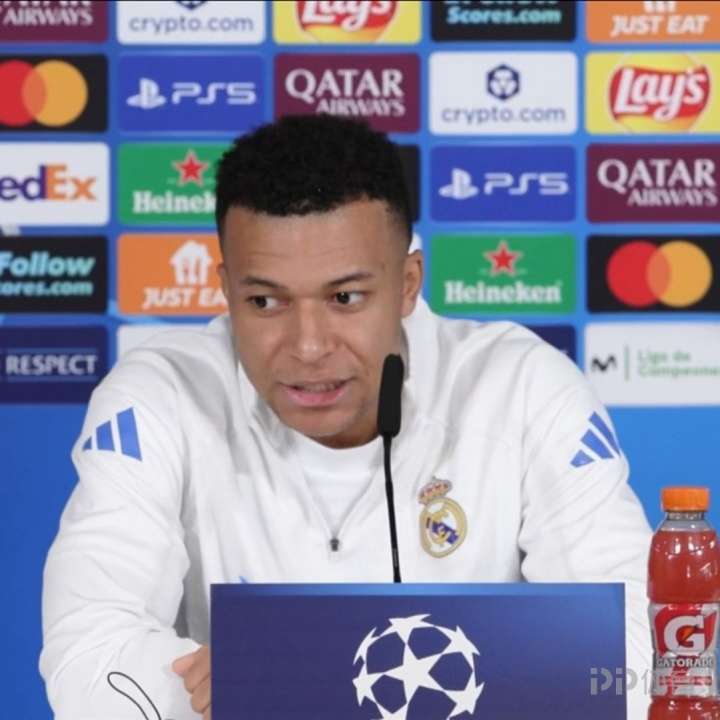 姆巴佩：谁说球员和阿隆索关系不好？我和他关系很好