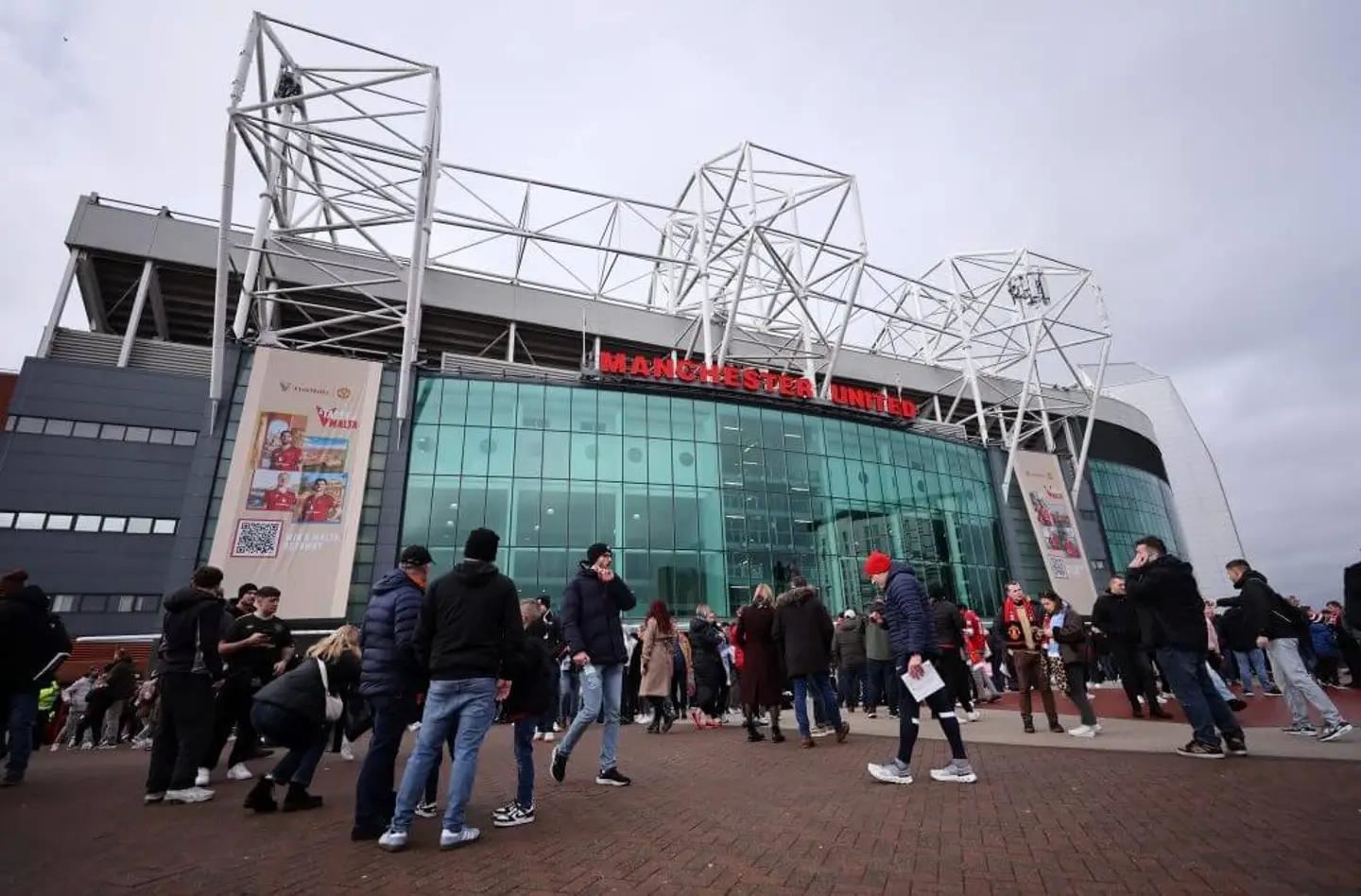 TA：曼联与狮门影业达成协议，将推出以俱乐部历史为主题的电视剧