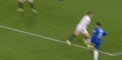 半场：切尔西0-0帕福斯，恩佐进球被吹，凯塞多、詹姆斯造险