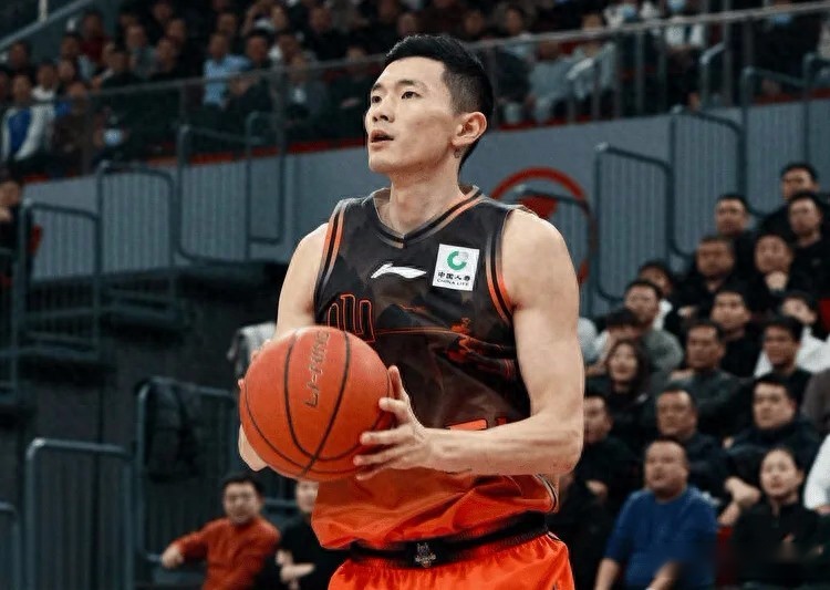 山东胜辽宁！高诗岩统治关键时刻，双外险成卧底，辽宁仅靠威尔斯