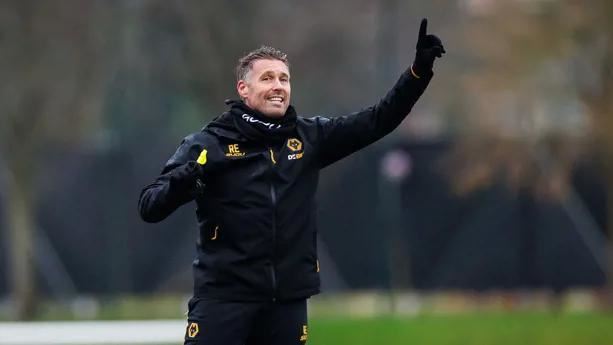 狼队主帅：曼城各个位置都有世界级球员，但每支球队都有弱点