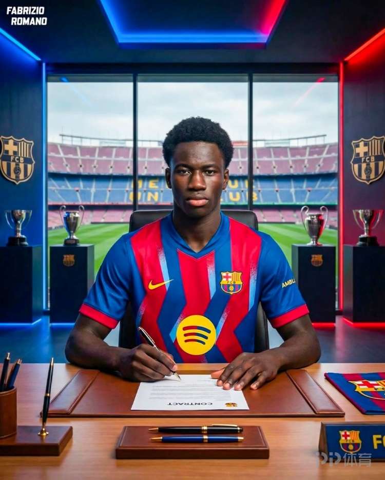 罗马诺：15岁天才通卡拉今日与巴萨完成续约