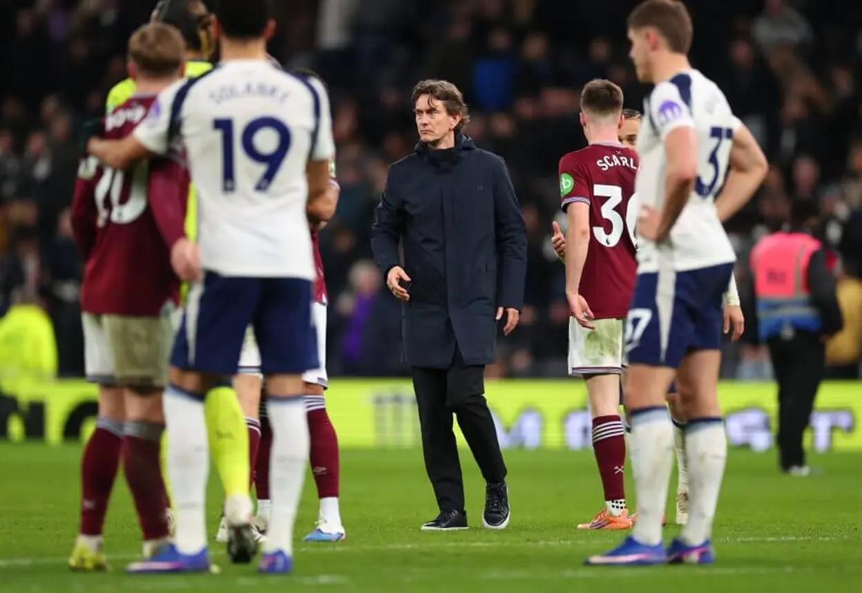 TA：热刺球迷的心已经完全破碎，不再对弗兰克与球队抱有期待