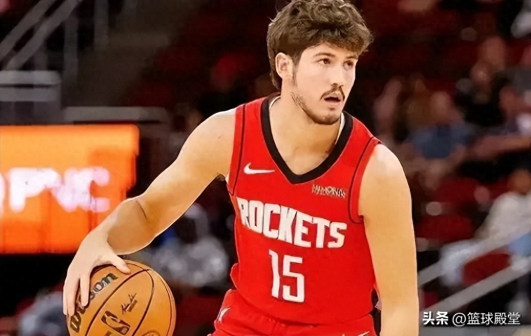 乌度卡看明白了吗？谢泼德配卡佩拉上场就赢分，别无脑信任申京了