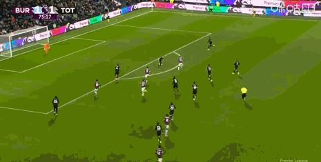 第76分钟，反超比分，福斯特补射破门，热刺1-2