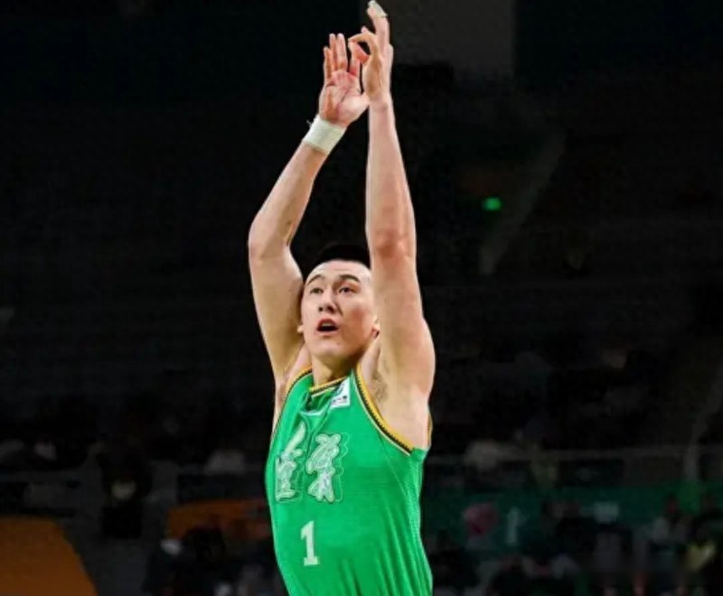 辽宁59-78新疆4坏消息！付豪持续下滑，王岚嵚崩盘，张陈引失望！