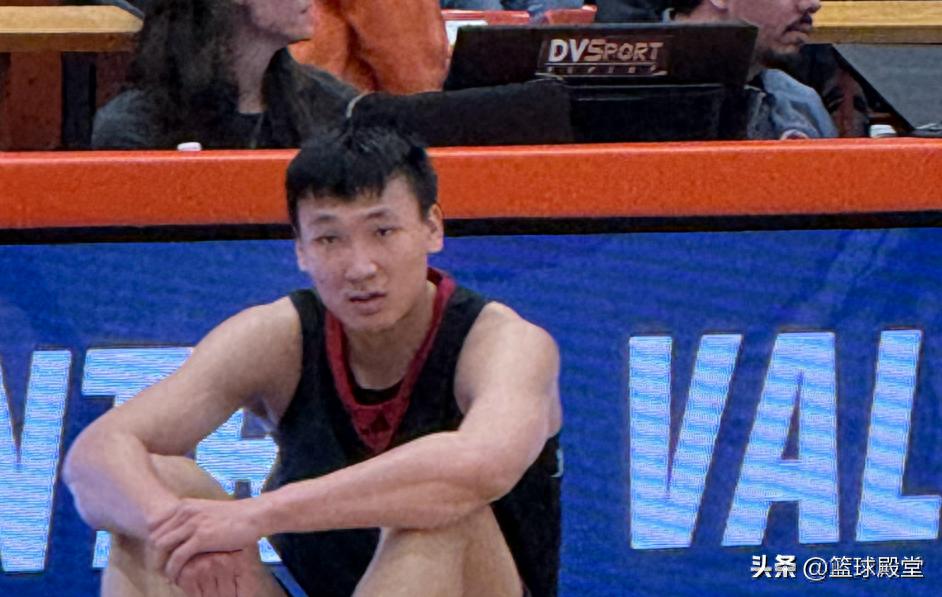 淡厚然NCAA连续低迷！两场仅得6分，篮板拉胯，回CBA吧！