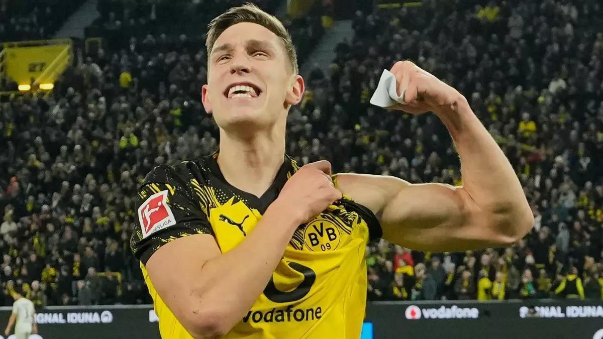 每体:巴萨引援排除施洛特贝克,认为他速度慢无法适应现体系