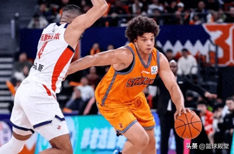 上海95-78广州2喜2忧！内线实力拉满，偰李永炜组织强，弗格不稳