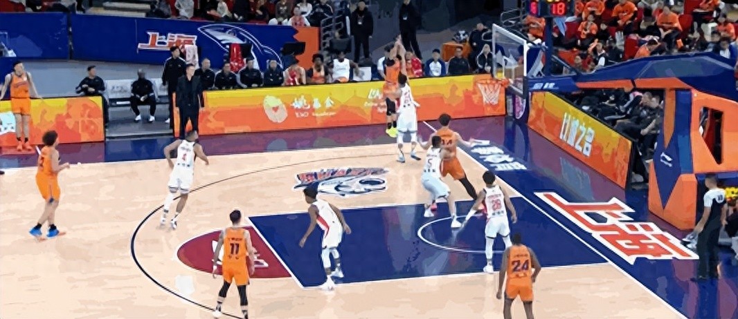 历史第6人！王哲林生涯万分里程碑 张镇麟5分郭艾伦缺阵上海擒广州