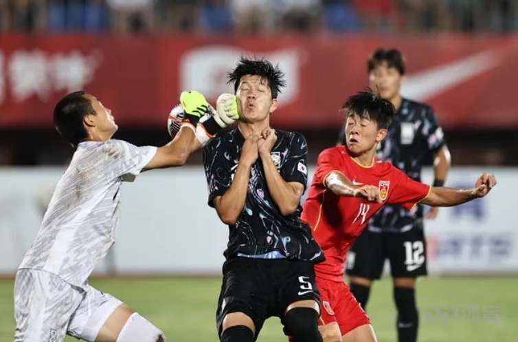 博主：中甲升班马无锡吴钩跟邝兆镭父亲联系的热火朝天