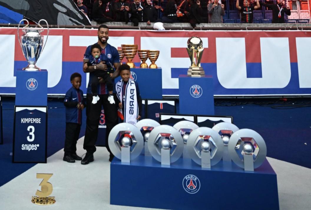  金彭贝：恩里克说我适合做教练；上赛季大家说巴黎要完了但没有