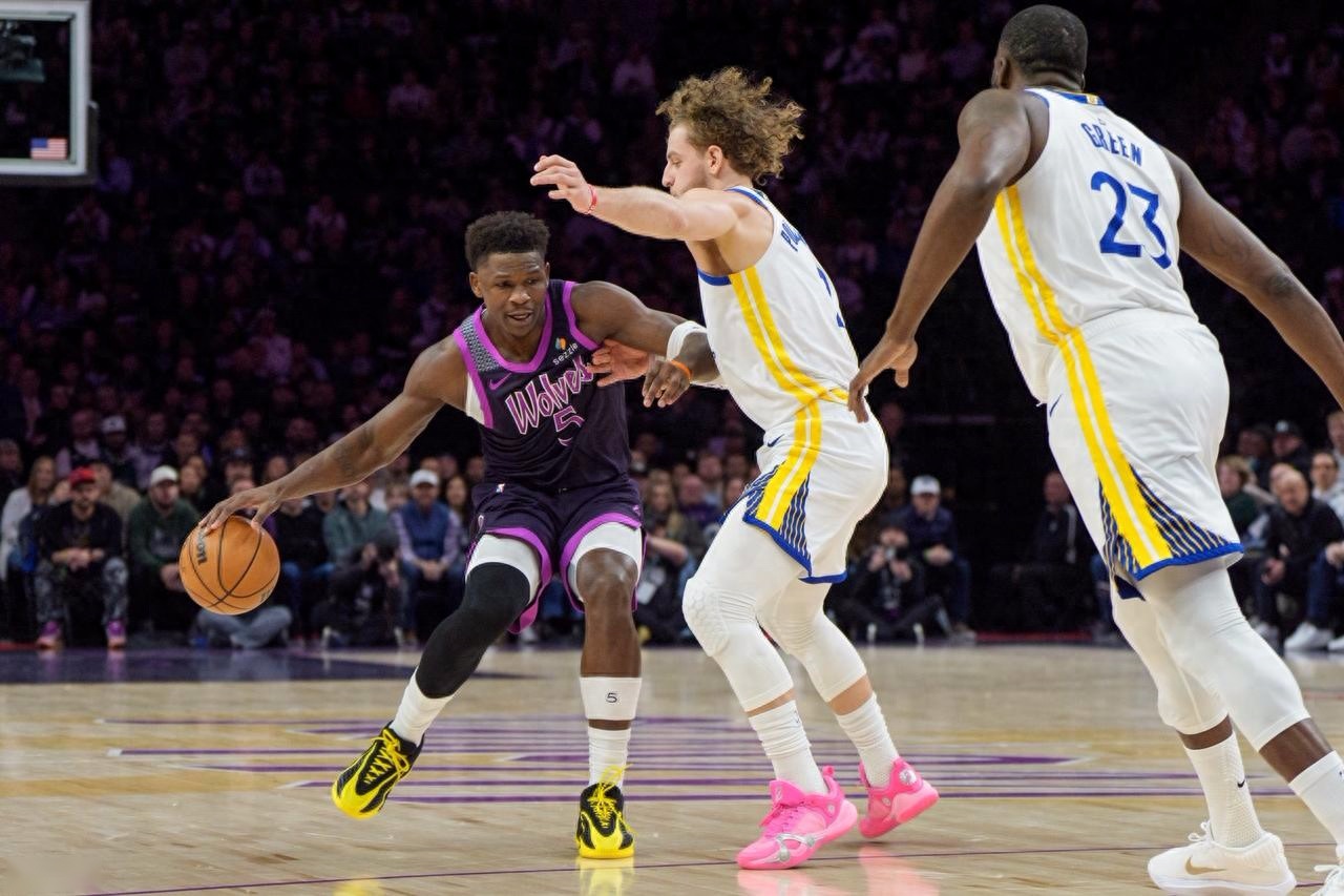  库里26+7引领胜局 爱德华兹空砍32+11森林狼不敌勇士遭5连败