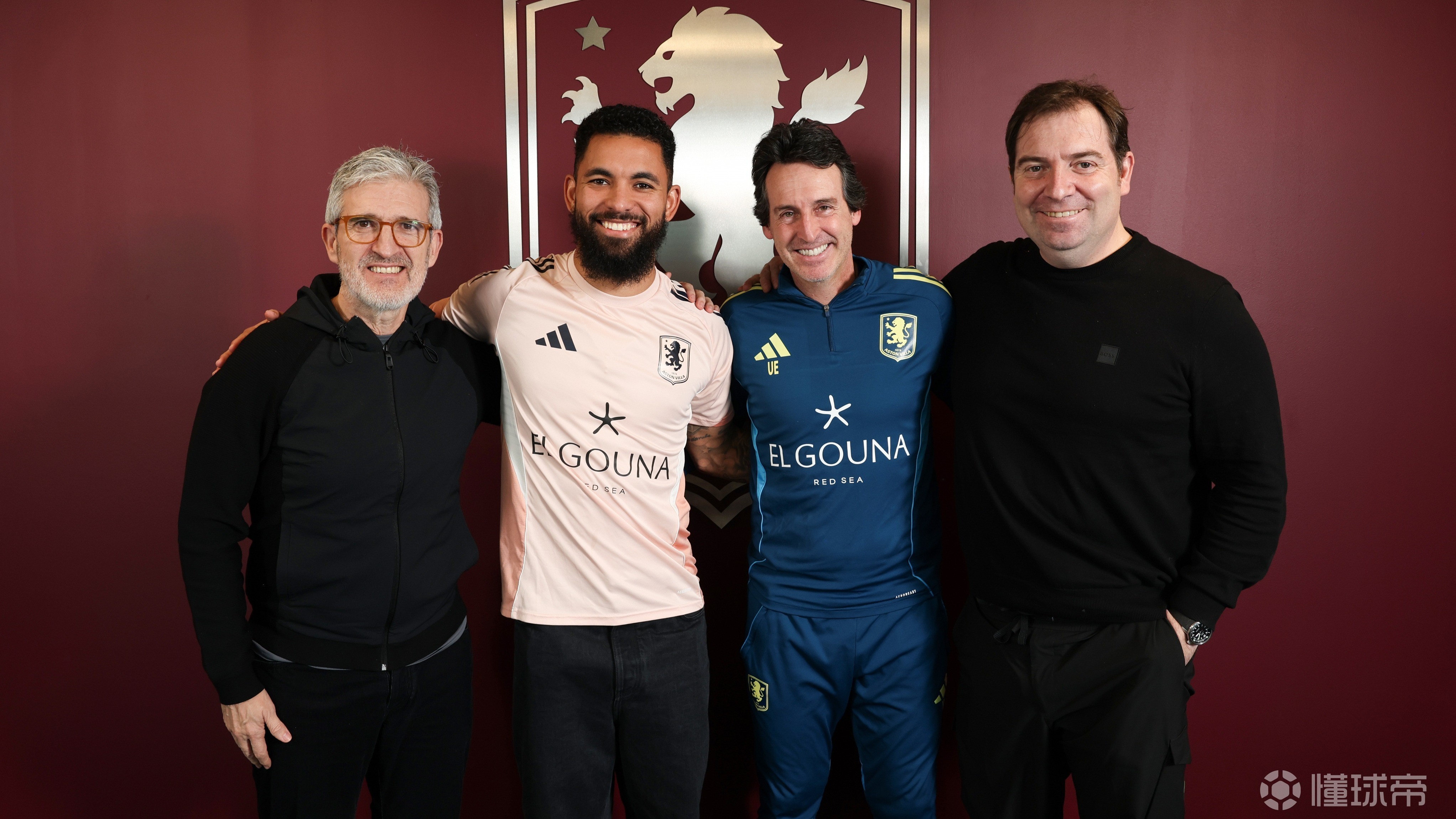 官方：维拉从尤文租借签回道格拉斯-路易斯