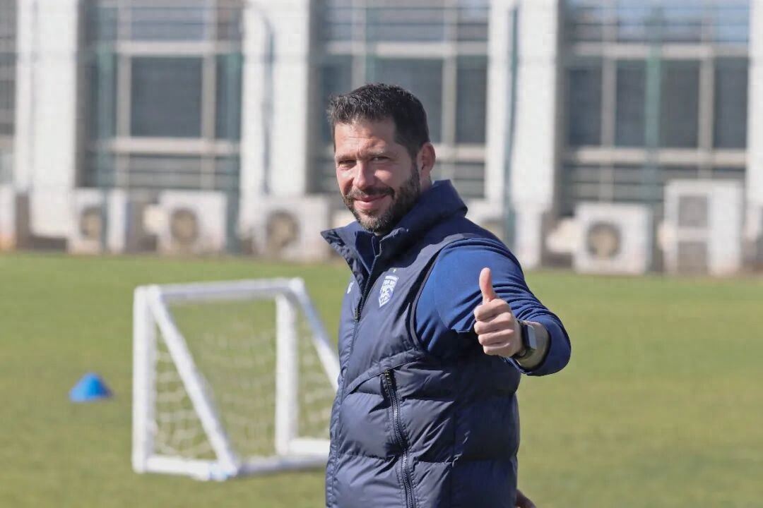  为三镇烙上“勇敢”印记：新帅莫拉不谈空目标，只要每项数据都提升