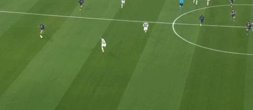  第8分钟，维蒂尼亚禁区前冷静破门，巴黎1-0纽卡