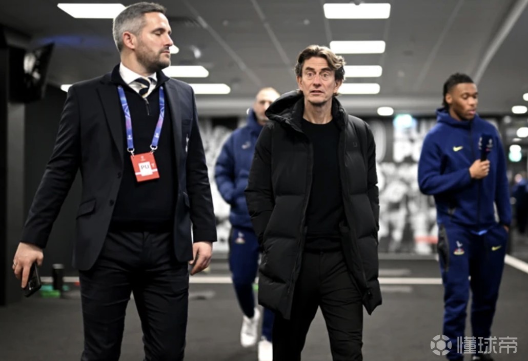 弗兰克：这场比赛可能会非常胶着；法兰克福可以毫无包袱地踢