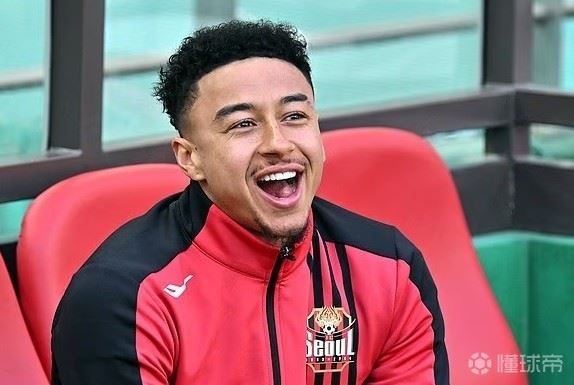 邮报：自由球员林加德正与意甲俱乐部展开深入谈判