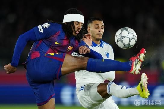 世体：巴萨右路进攻更具纵向性，孔德与亚马尔的组合相当完美