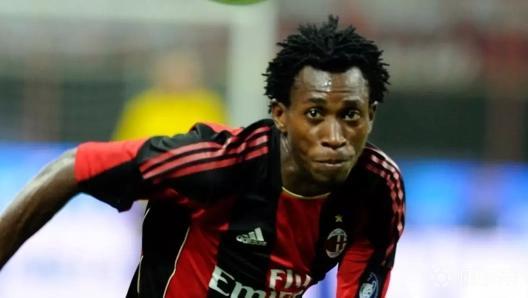  奥杜马迪：莫德里奇能在当年的冠军米兰当主力，莱奥只能替补