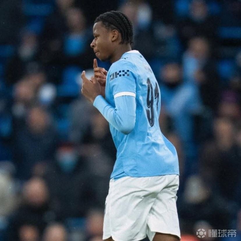  Here we go！罗马诺：曼城17岁后卫姆富尼将租借加盟沃特福德