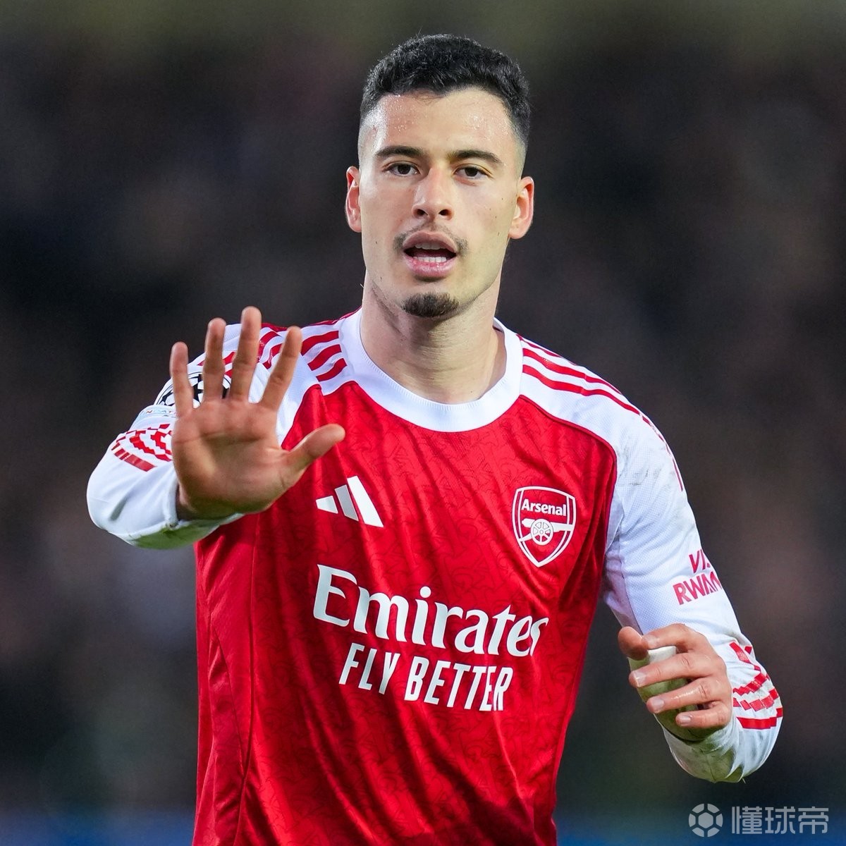 马丁内利单赛季欧冠打入6球,阿森纳队史仅次于亨利